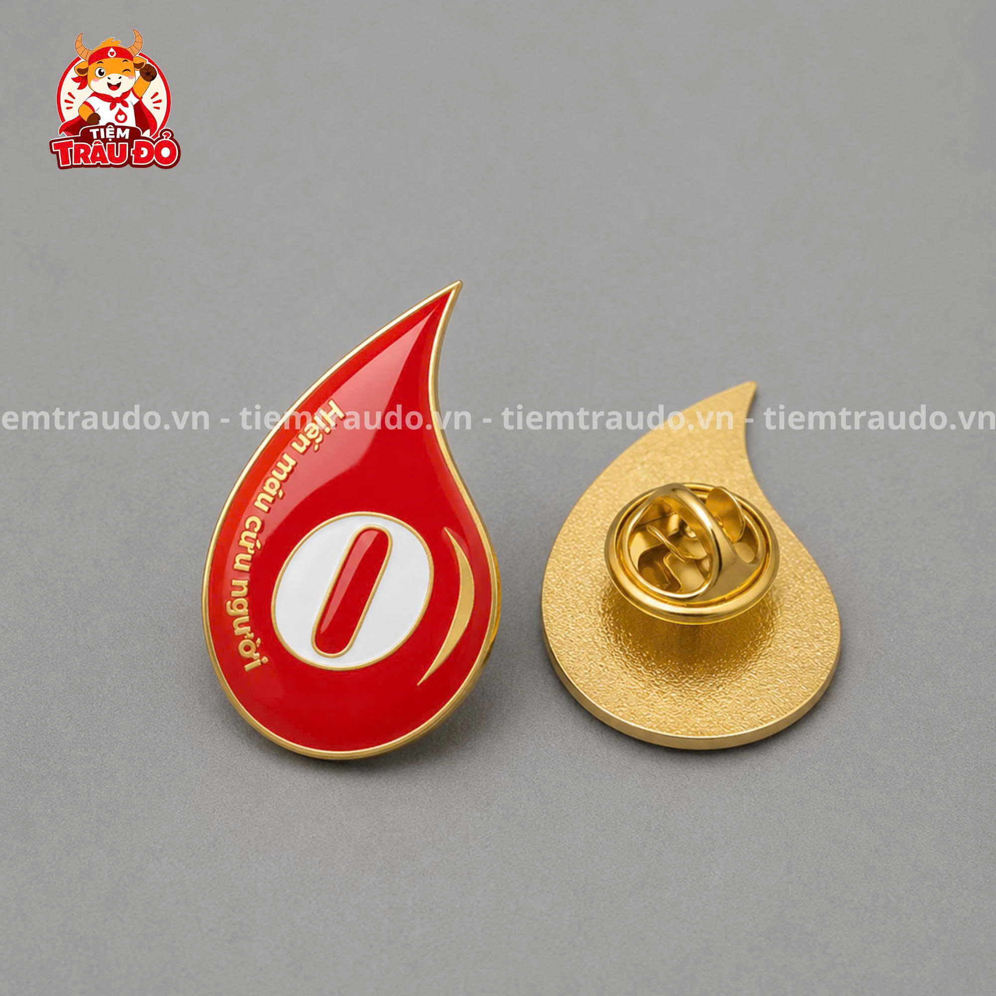 giot-nuoc-huy-hieu-hien-mau quà tặng huy hiệu giọt nươc